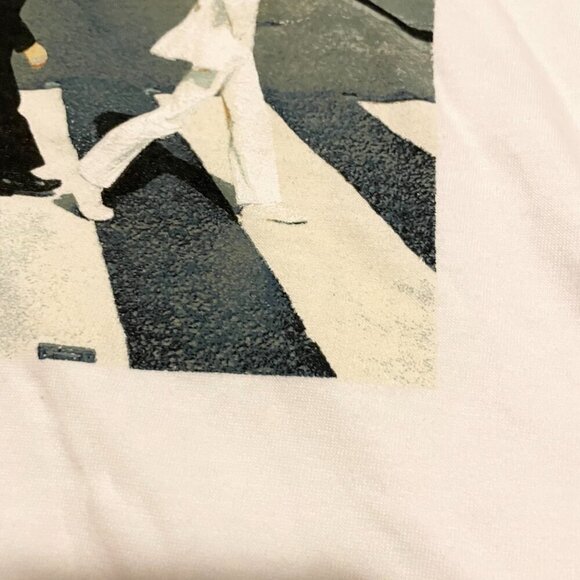 The Beatles Tshirt Mens Size Large Shirt - Picture 9 of 16